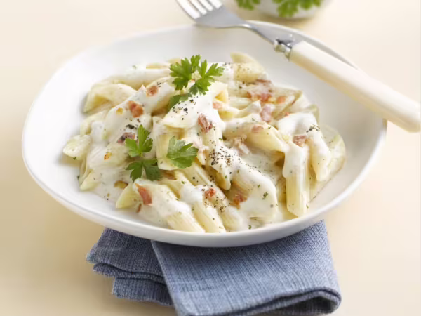Krémové bylinkové špagety carbonara s Philadelphií